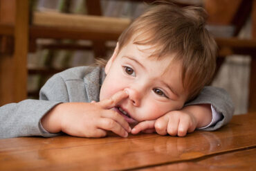 Σκάλισμα της μύτης: Μια επικίνδυνη συνήθεια